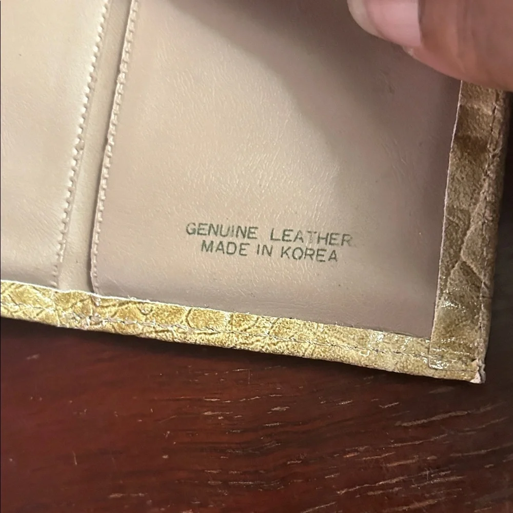 Tan Croc-Embossed Card Holder